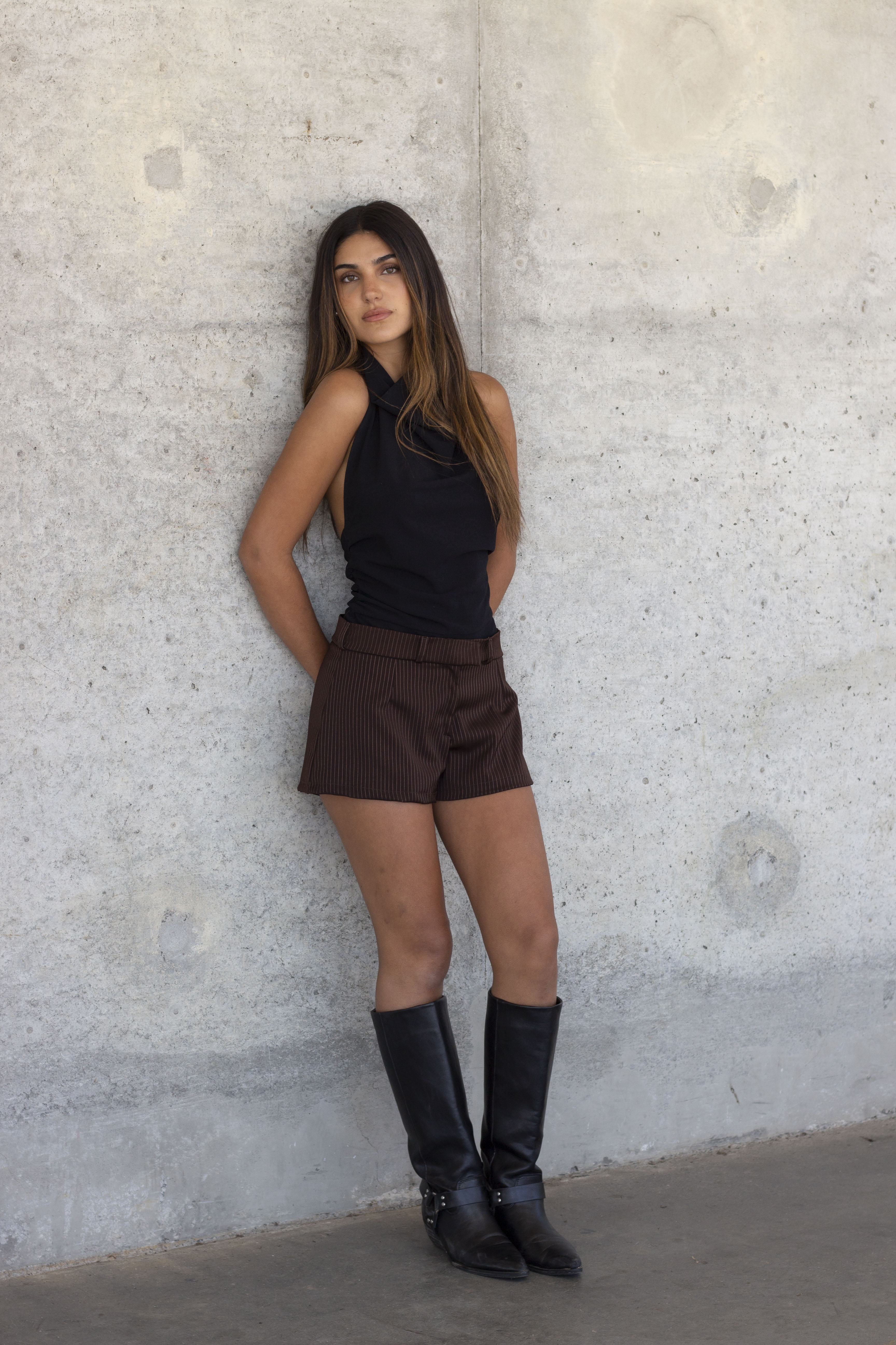 Short Amelia Chocolate líneas